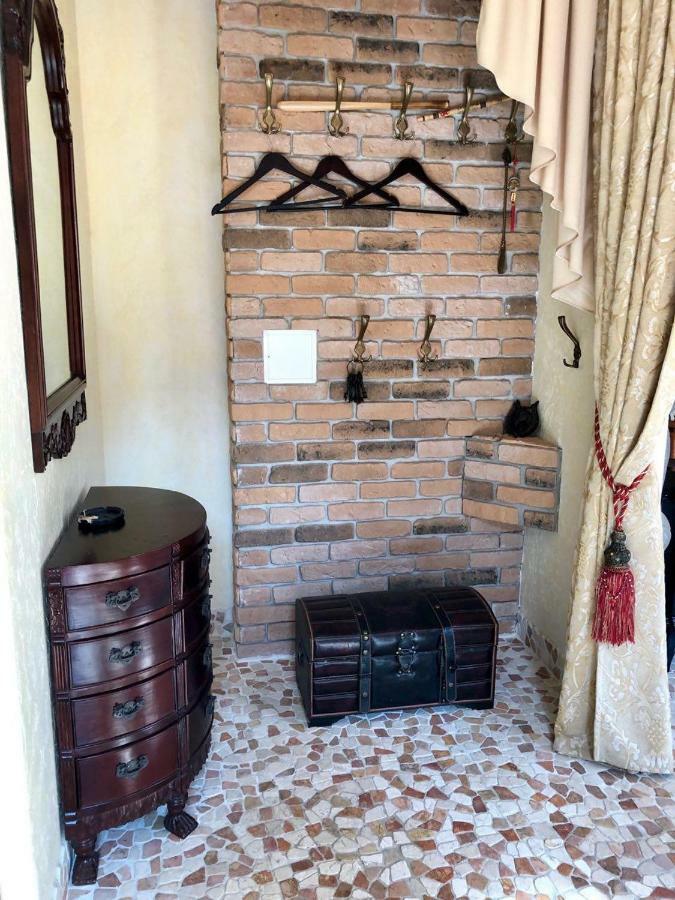 Guests House With Amazing Pool And Sauna Babīte エクステリア 写真